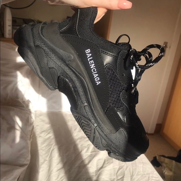 Balenciaga Triple S Blk Leather Mesh Tonal Sneaker - Picture 1 of 6